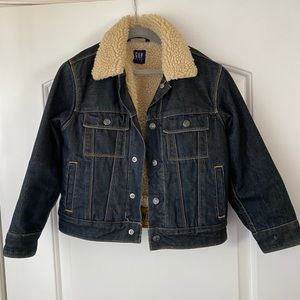 Kids Gap Jacket size S (6-7)